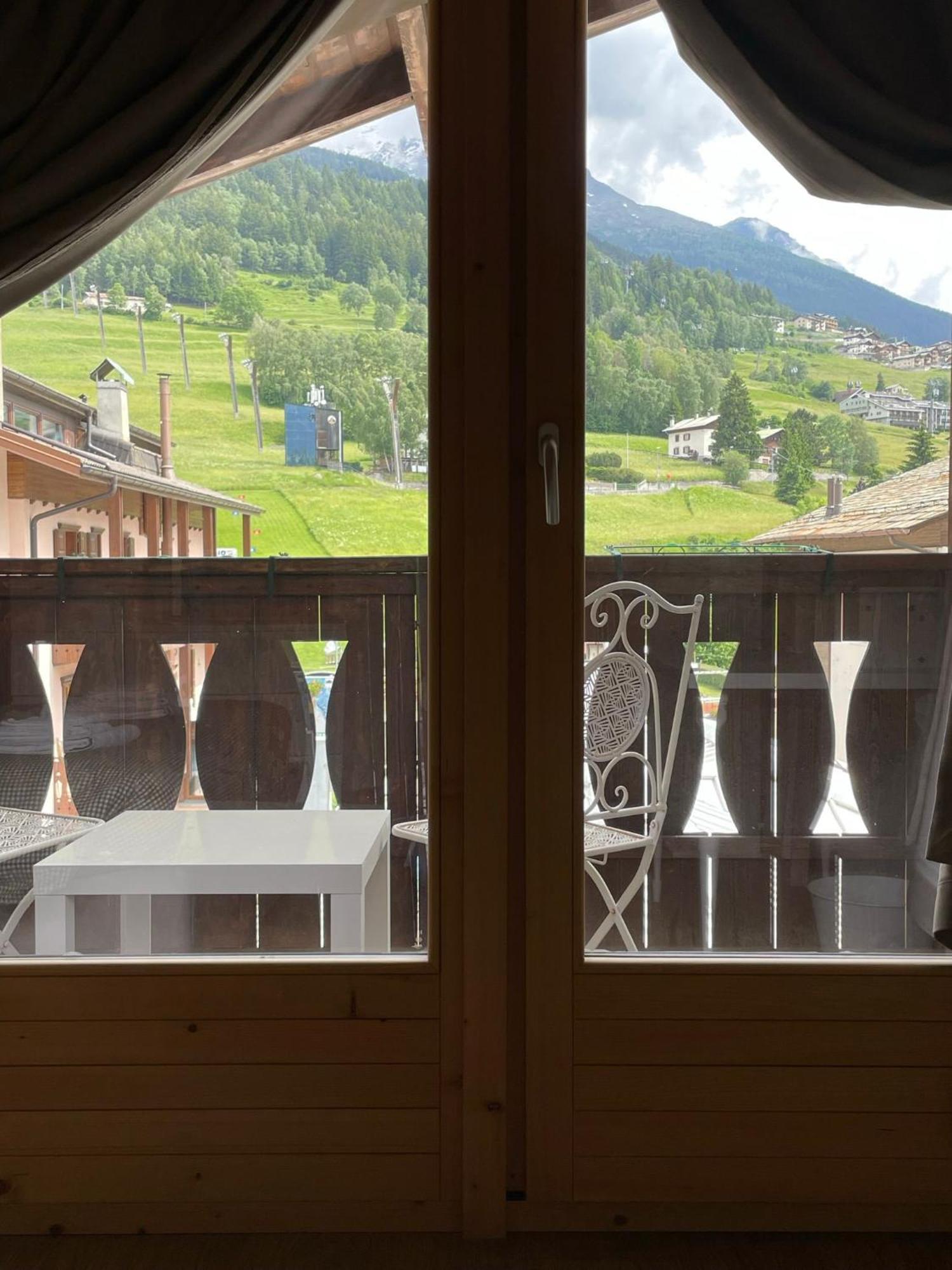Ambassador Rooms In Bormio, Solo Camera Senza Colazione Exterior foto